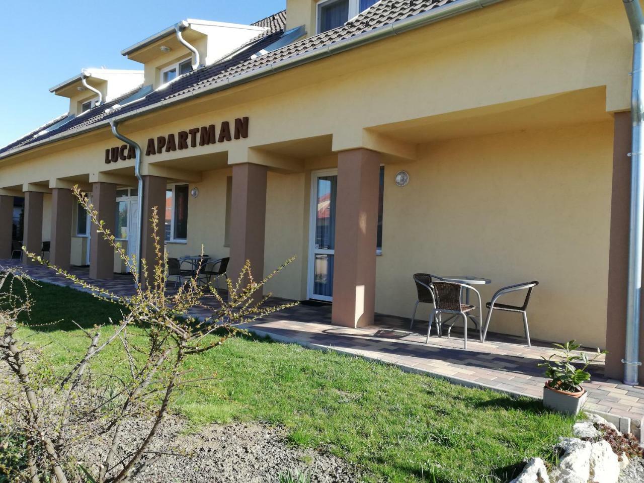 Apartman 25 Sopron Buitenkant foto